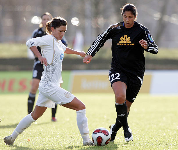 了几位青年 了几位青年